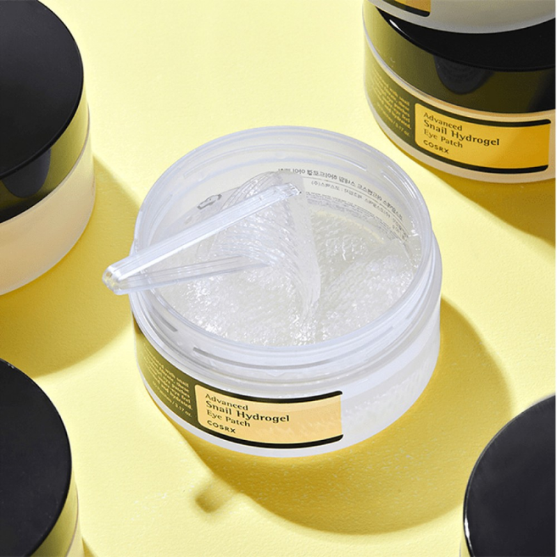 لصقات هيدروجل للعين بخلاصة الحلزون المتطورة من كوسركس