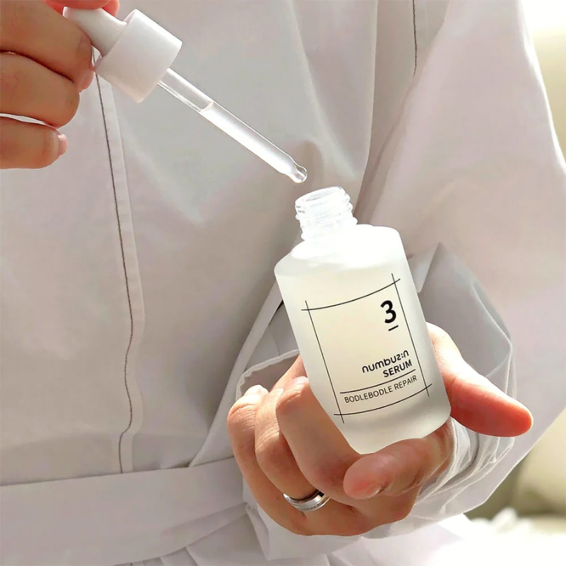Numbuzin No.3 serum box and bottle displayed for KSA customers